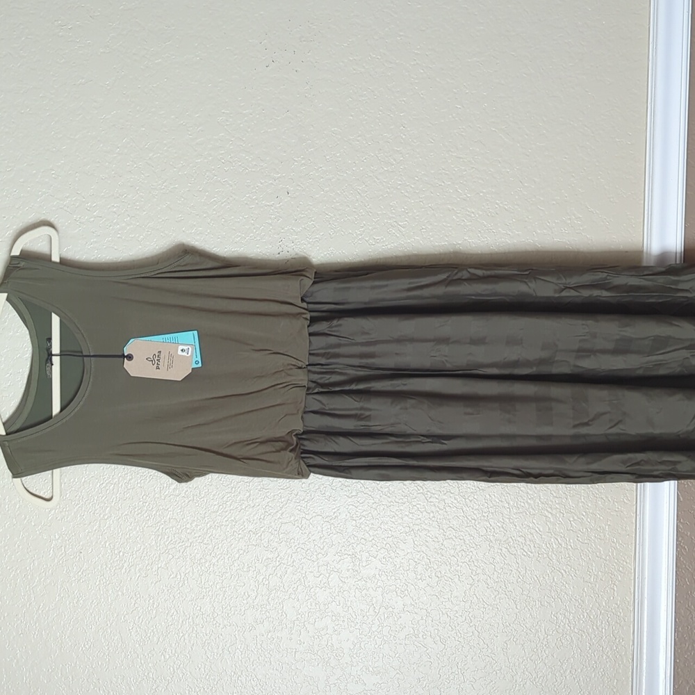 NWT Prana Perry Midi Dress Medium Cargo Green